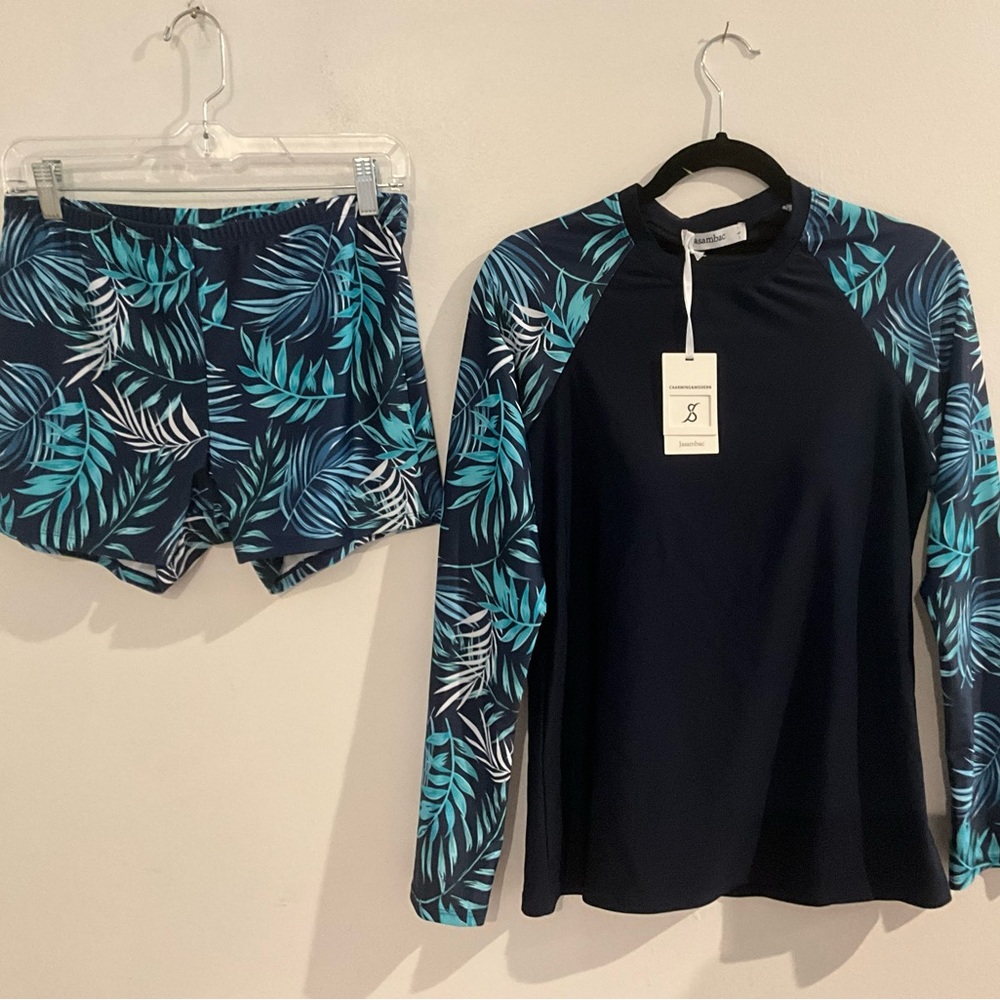 NWT 2 PIECE FUN IN THE SUN/BEACH/GYM BY CHARMING & MODERN JASAMBAC SHORTS w/TOP